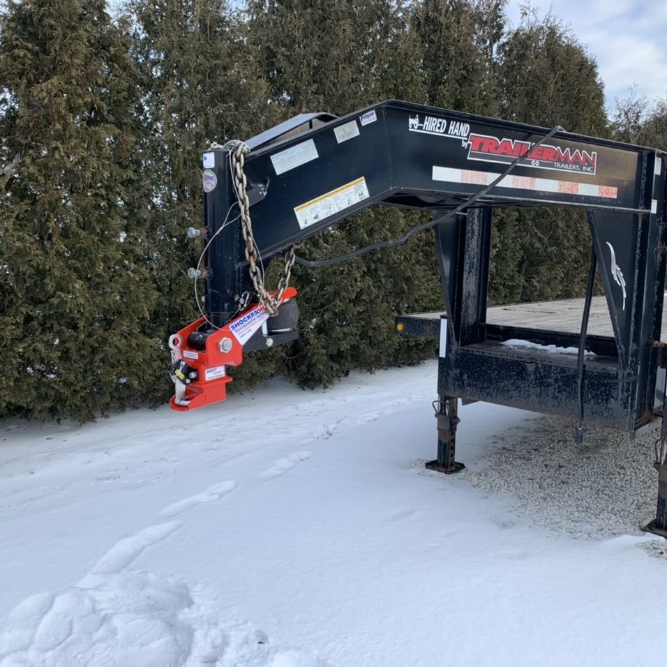 Shocker Gooseneck Air Hitch on Trailerman