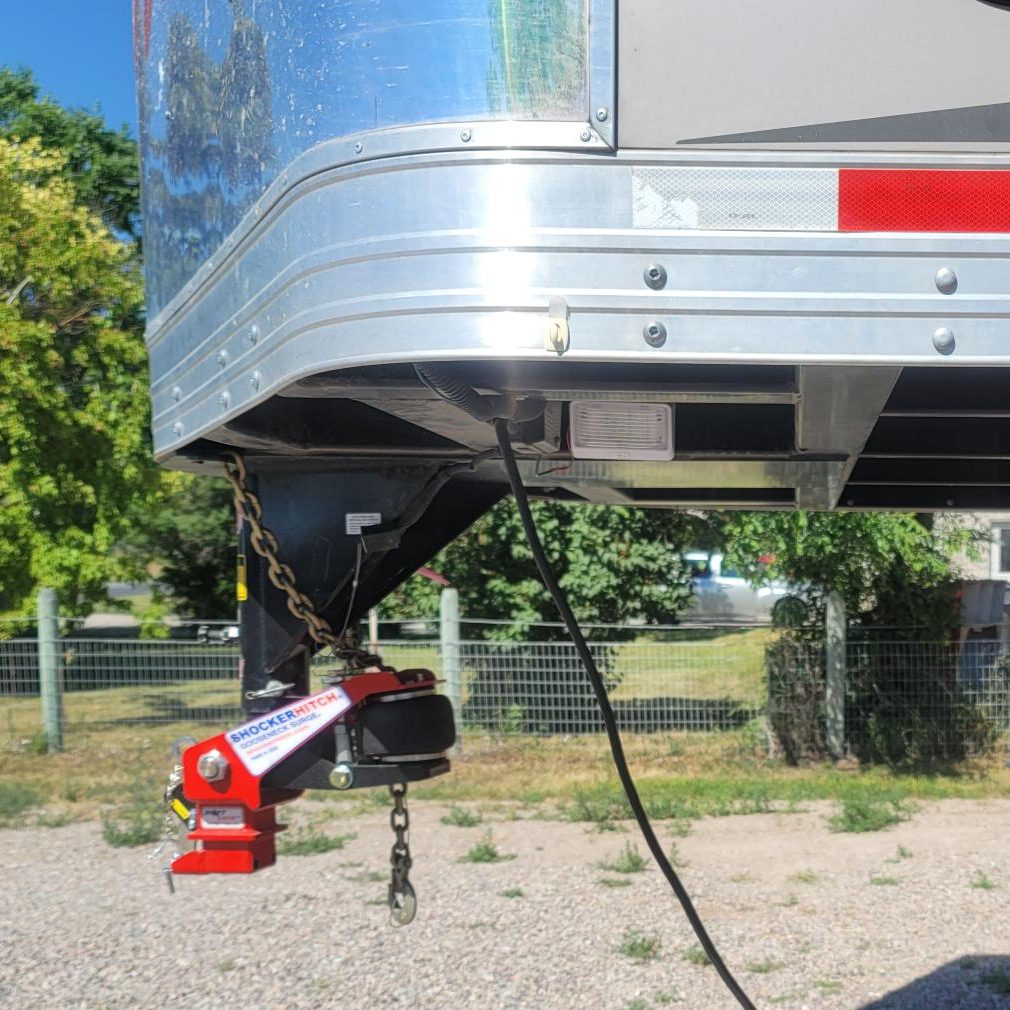 Shocker Gooseneck Air Hitch & Coupler Installed on Trailer (Round Stem - Straight Pin)