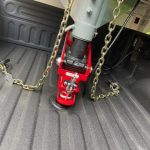 Gooseneck Air Hitch & Coupler Installed in Truck Bed (Round Stem - Angled Pin)