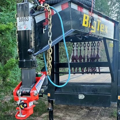 Shocker Gooseneck Air Hitch & Coupler on Big Tex Trailer with Top Crank