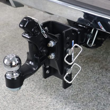 XR Pintle & Ball Hitch - Installed - 8 Hole Frame