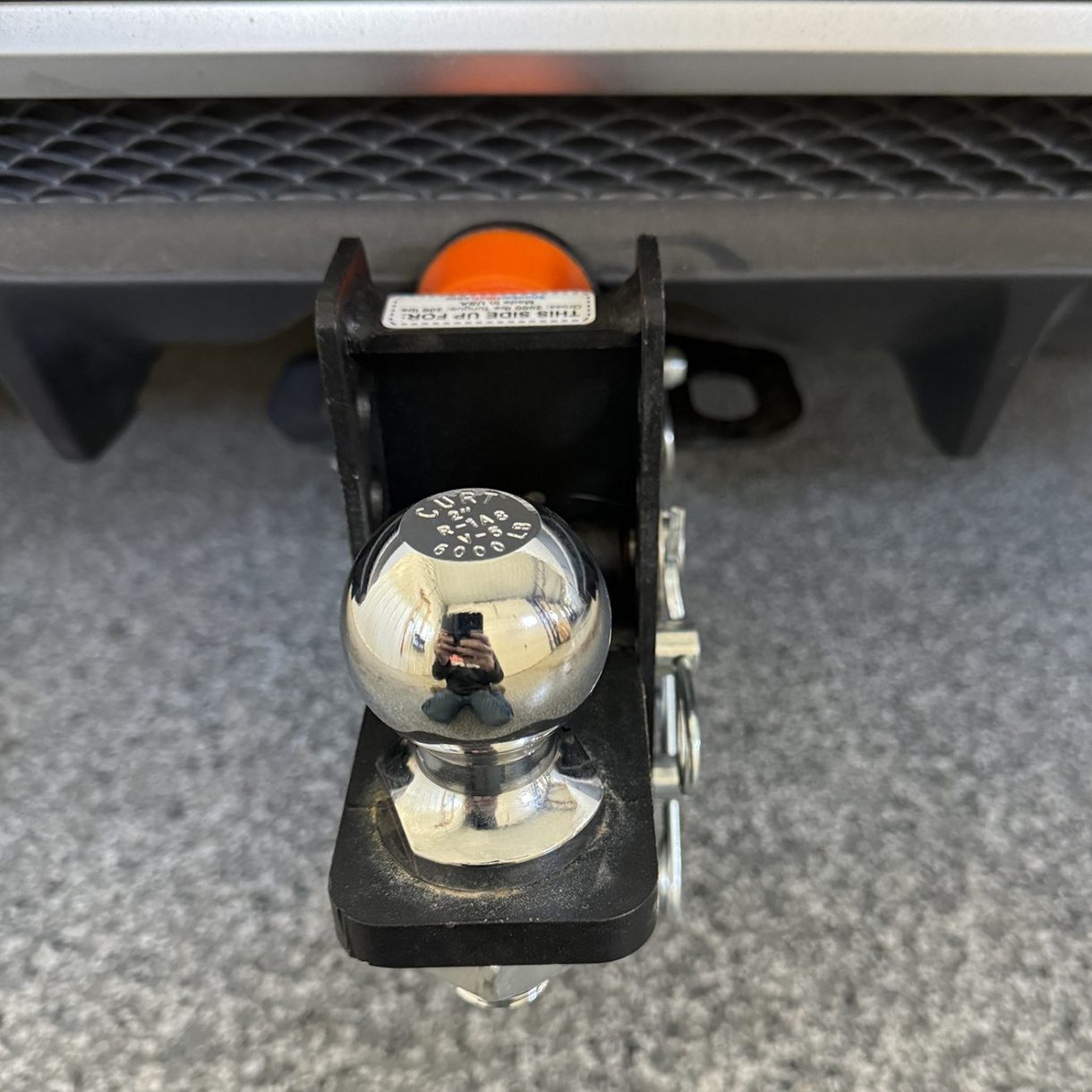 Mini Shocker Cushion Hitch - Front Close Up