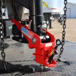 Shocker Gooseneck Air Hitch & Coupler (Round - Multi-Fit Stem) Installed