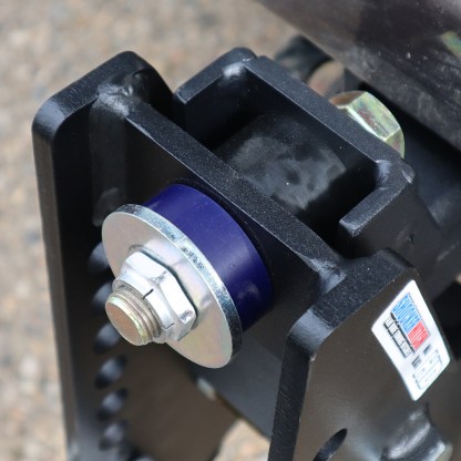 Shocker HD Max Black Super Drop Air Hitch - Dual Bump Cushions