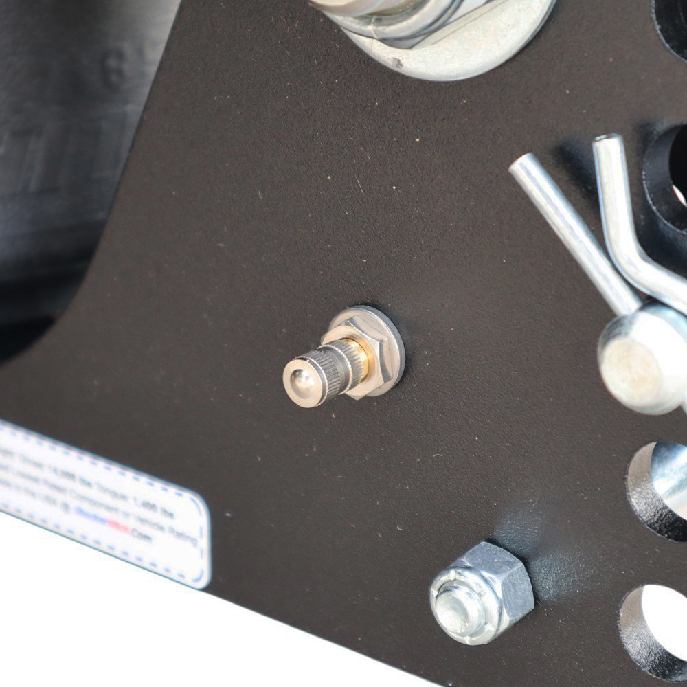 Easy To Use Air Valve on Max Black Air Hitch