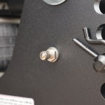 Easy To Use Air Valve on Super Drop Max Black Air Hitch