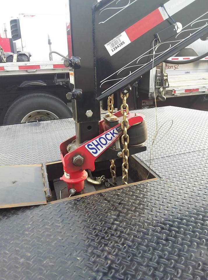 Refurbished Shocker 30K Gooseneck Air Hitch & Shift Lock Coupler for 2-5/16" Ball