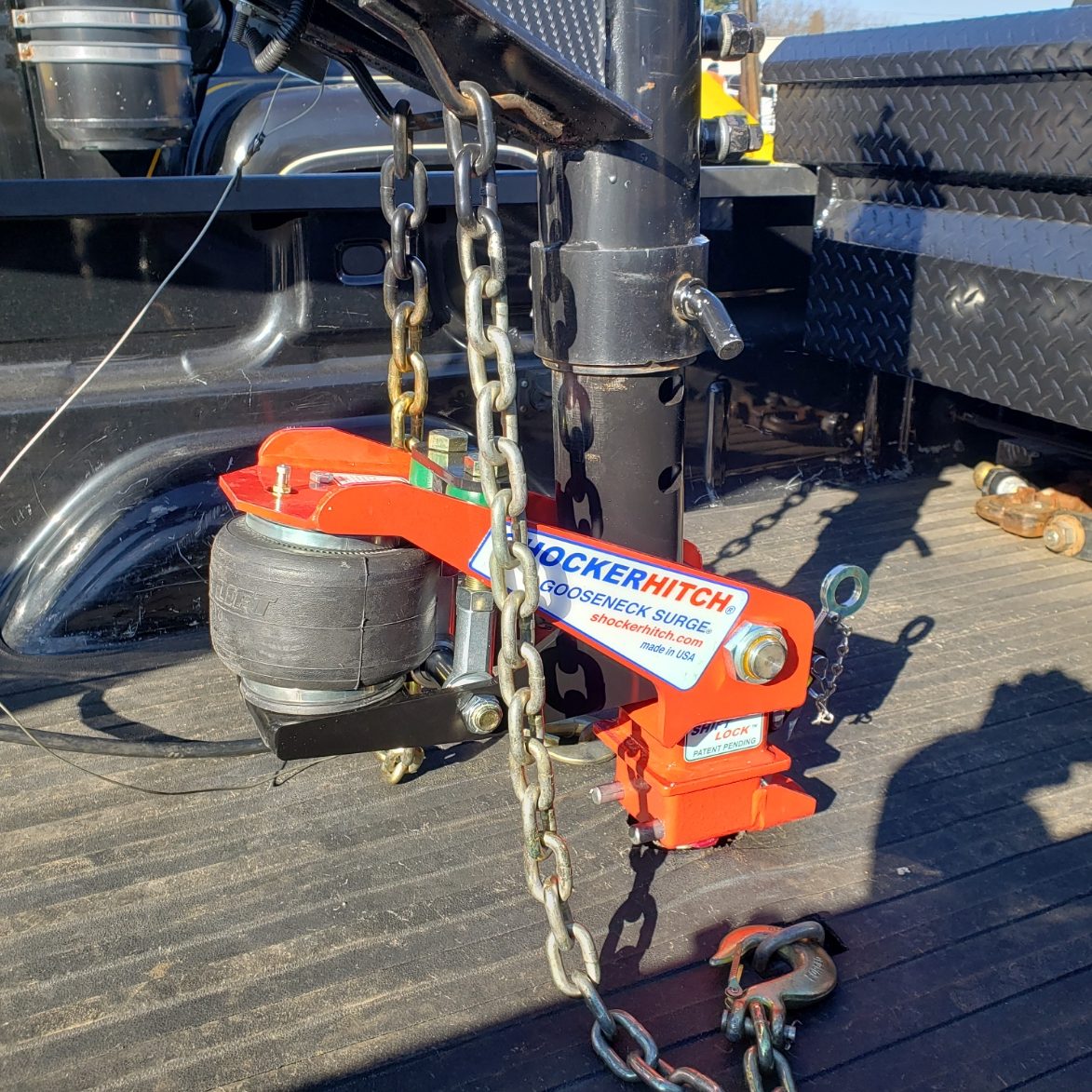 Shocker Gooseneck Air Hitch & Coupler on Hull Trailer