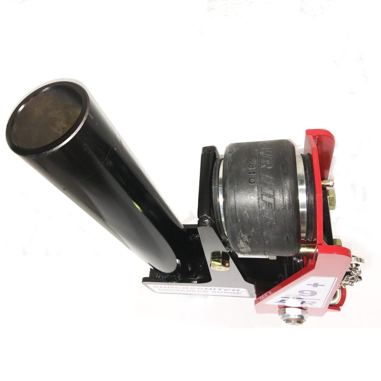 Built in Adjustable Air Ride System & Dual Bump Cushions for Smooth Gooseneck Towing