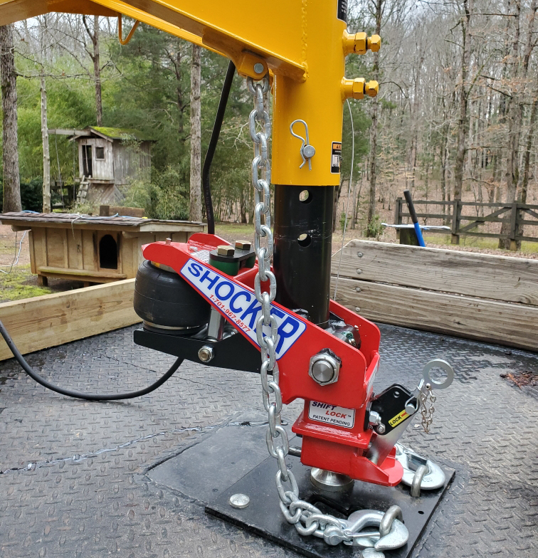Gooseneck Air Hitch on Sure Trac Trailer