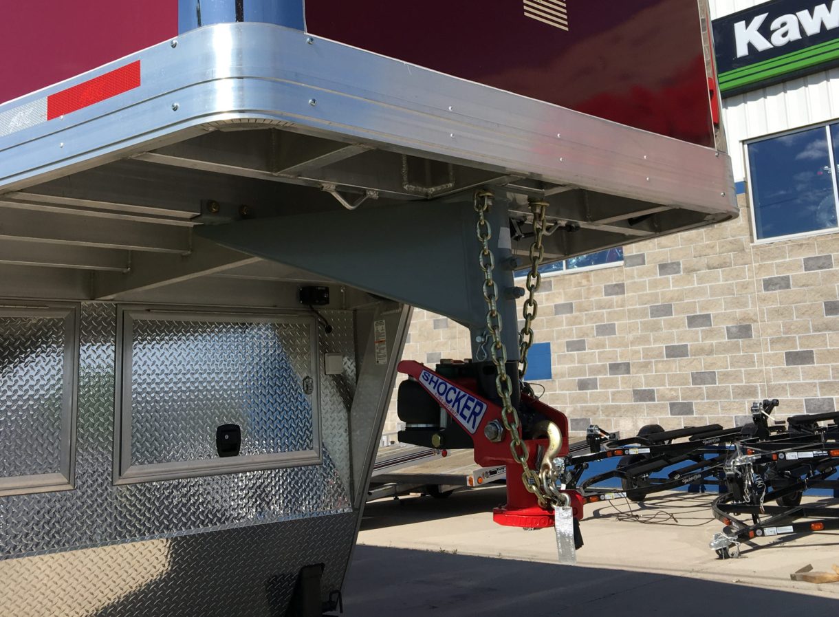 Shock Absorbing Hitch on Gooseneck Horse Trailer